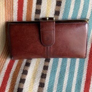 Buxton Brown Leather Wallet